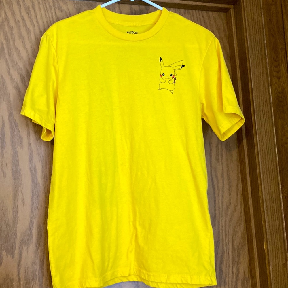 Pokémon Adult M T-shirt, yellow